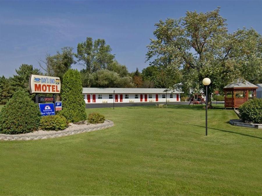 Day'S End Motel Plainville Экстерьер фото